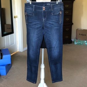 New York & Company Soho Skinny Ankle Jean Size 4
